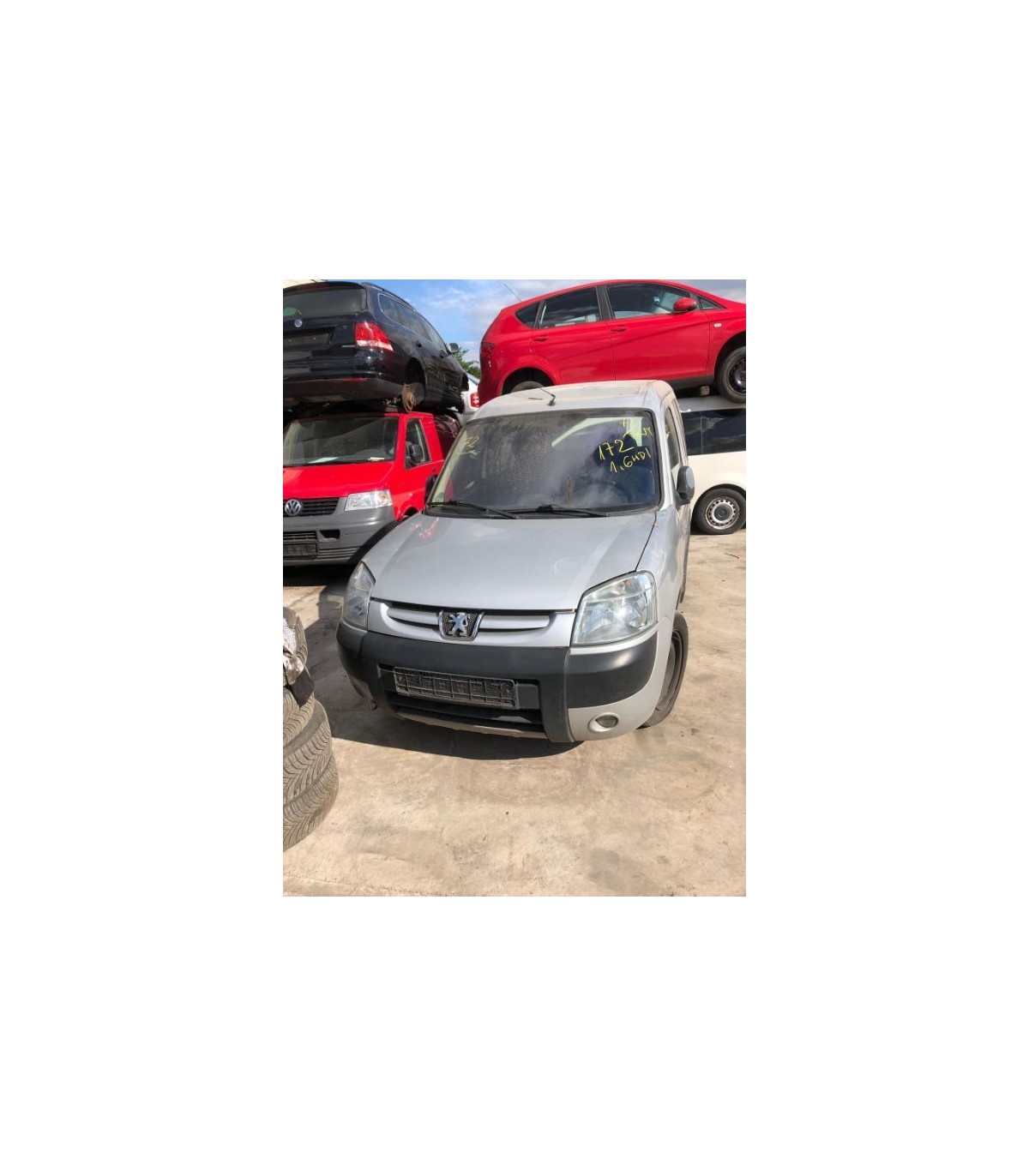 PEUGEOT PARTNER LIFT 1.6 HDI  LUSTERKO LEWE