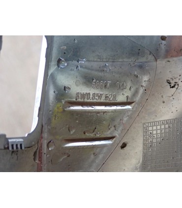 AUDI A4 B9 A5 8W0 OBUDOWA LUSTERKA PRAWY CHROM VOLKSWAGEN PASSAT B8 R-LINE LISTWA CHROM ZDERZAKA PRZÓD PRAWA 8W0857528