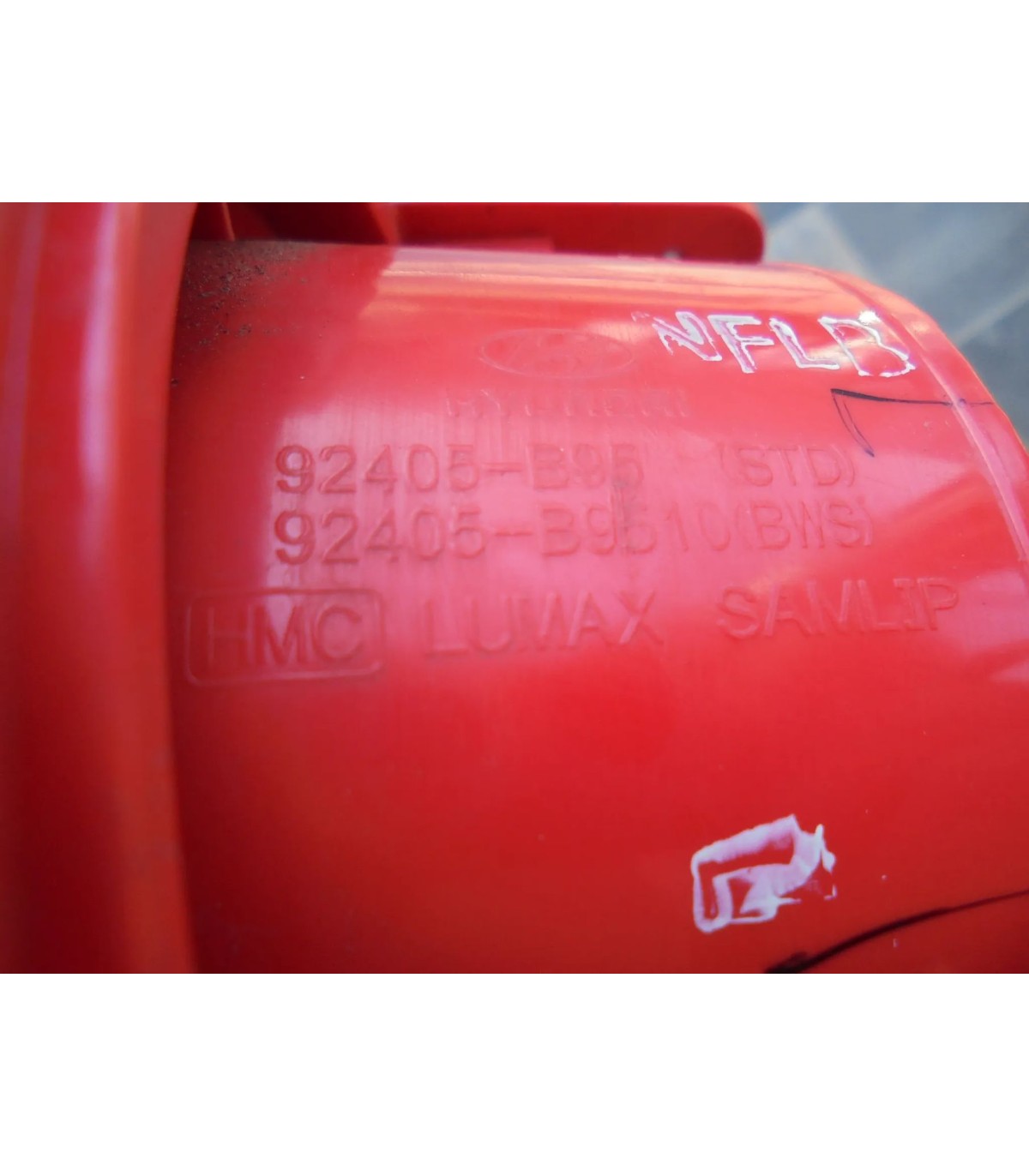 HYUNDAI I10 II LIFT LAMPA LEWY TYŁ PRZECIWMGIELNA EUROPA