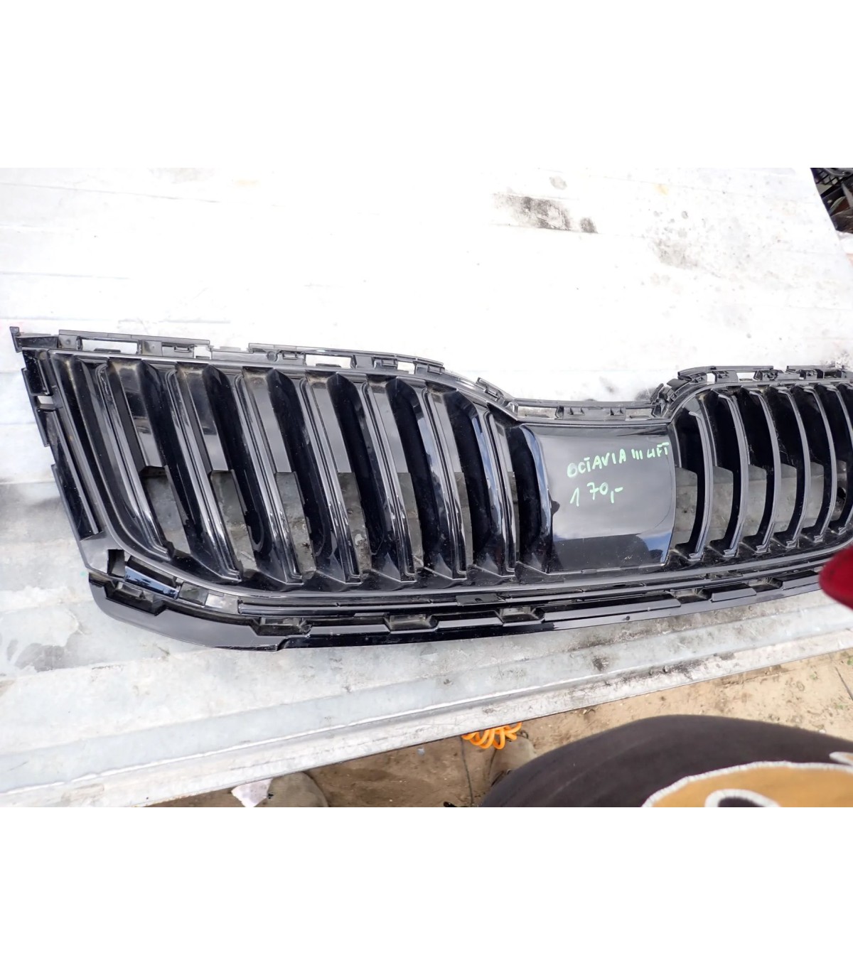 SKODA OCTAVIA III LIFT GRILL ATRAPA