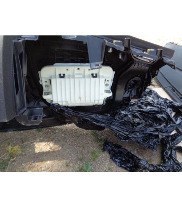 RENAULT MEGANE III KONSOLA + PODUSZKA PASAŻERA + PASY EUROPA