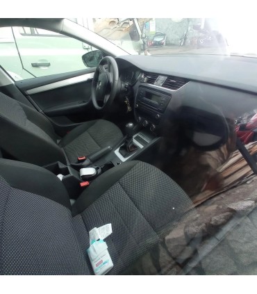 SKODA OCTAVIA III TAPICERKA KPL. FOTELE PRZÓD KANAPA TYŁ