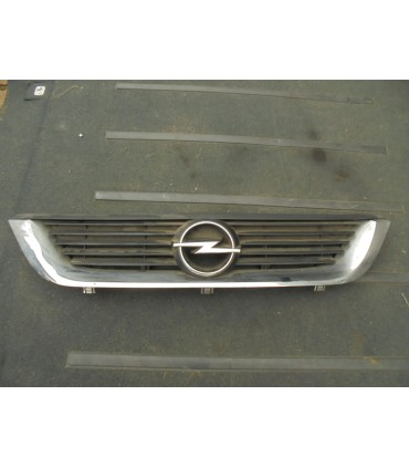 OPEL VECTRA B ATRAPA GRILL 90505722