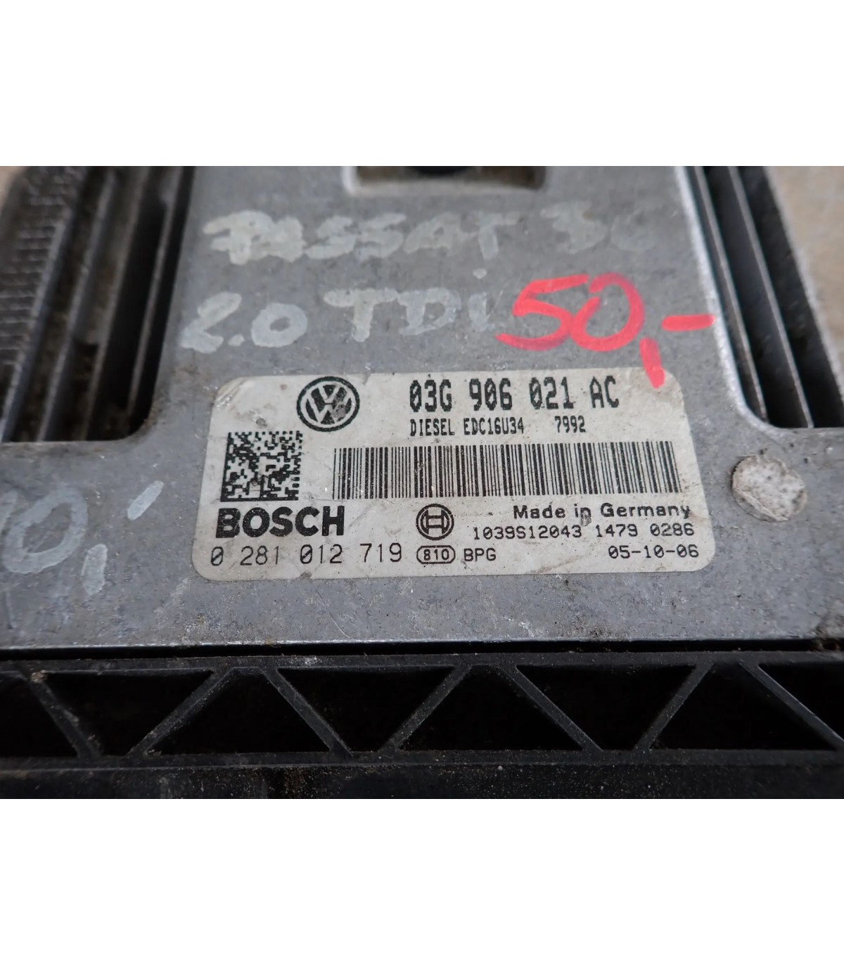 VOLKSWAGEN PASSAT B6 2.0 TDI STEROWNIK SILNIKA 03G906021AC