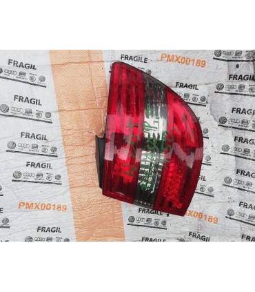 MERCEDES W245 B KLASA LAMPA PRAWA TYŁ TYLNA