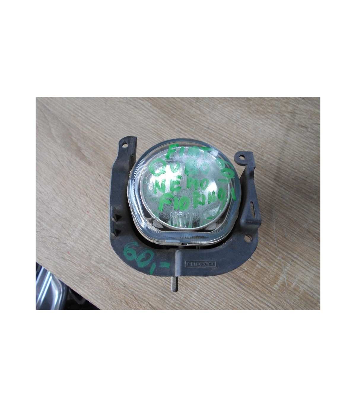 FIAT FIORINO NEMO QUBO BIPPER HALOGEN PRAWY PRZÓD LAMPA PRZECIWMGIELNA EUROPA 01356780080