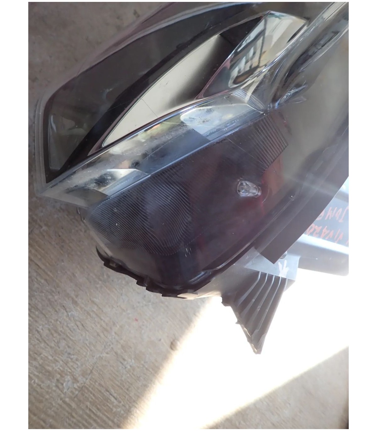 OPEL VIVARO CITROEN JUMPY PEUGEOT EXPERT LAMPA PRAWY PRZÓD 9808567680
