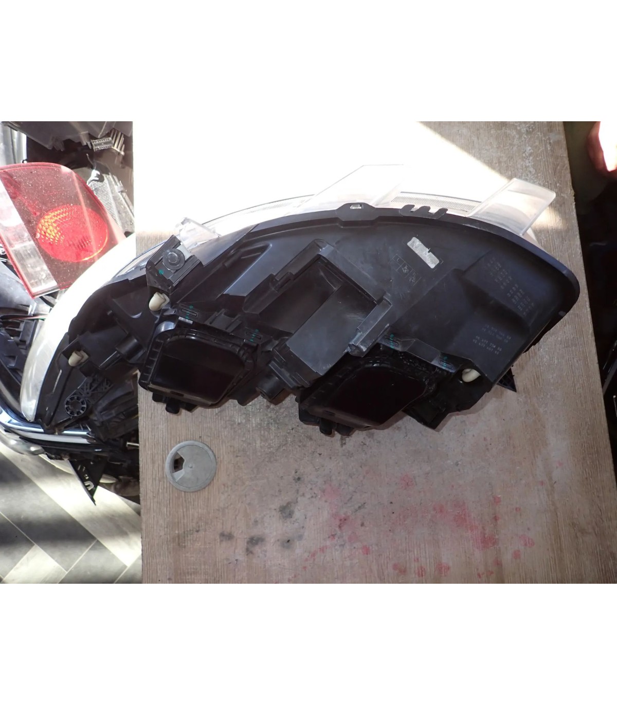 OPEL VIVARO CITROEN JUMPY PEUGEOT EXPERT LAMPA PRAWY PRZÓD 9808567680