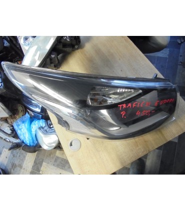 RENAULT TRAFIC III LAMPA PRAWY PRZÓD EUROPA