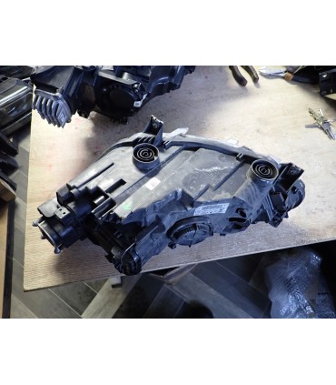 SEAT IBIZA V 6F ARONA LAMPA PRAWY PRZÓD EUROPA 6F1941016B