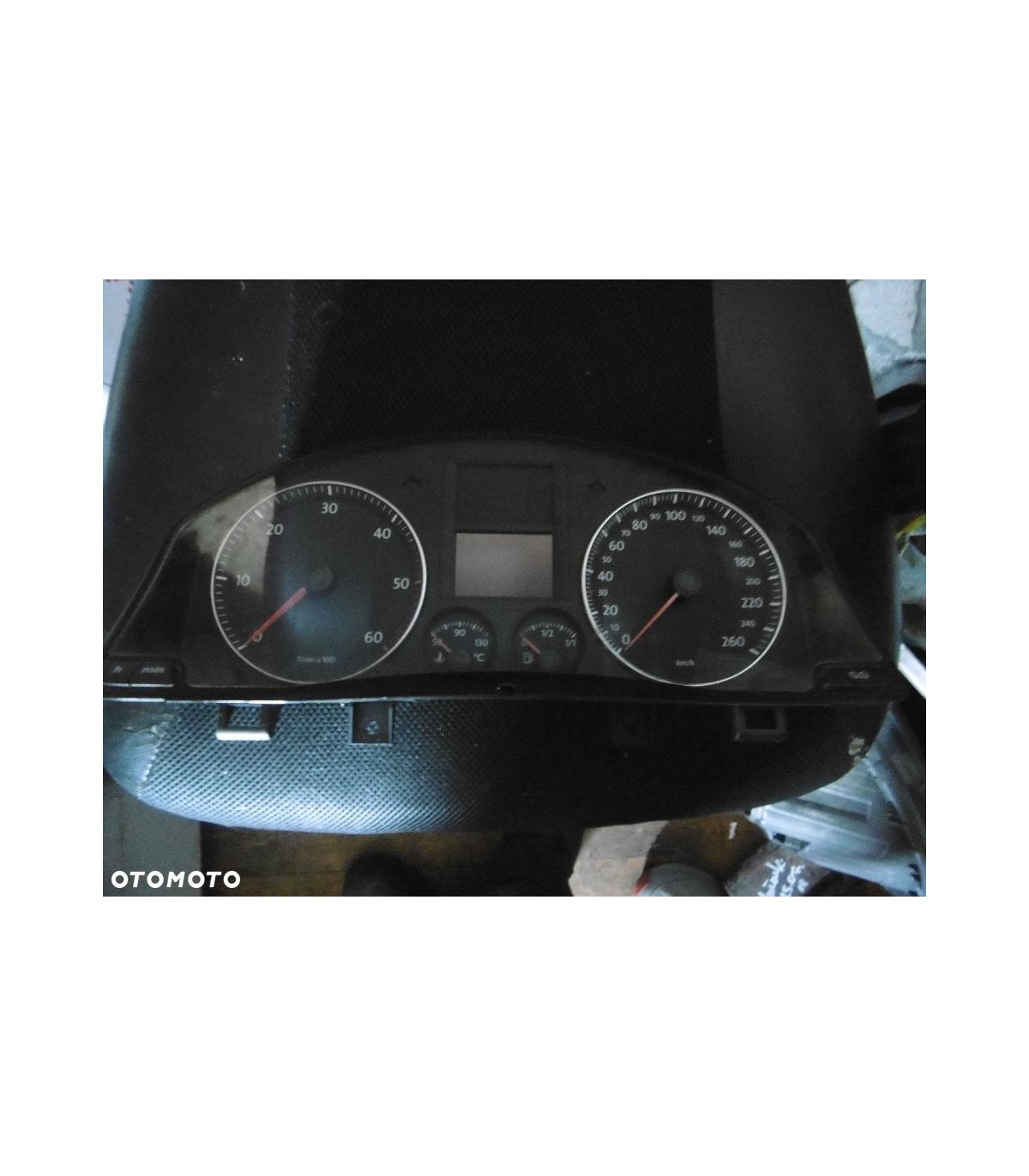 LICZNIK GOLF V 1K0920863B