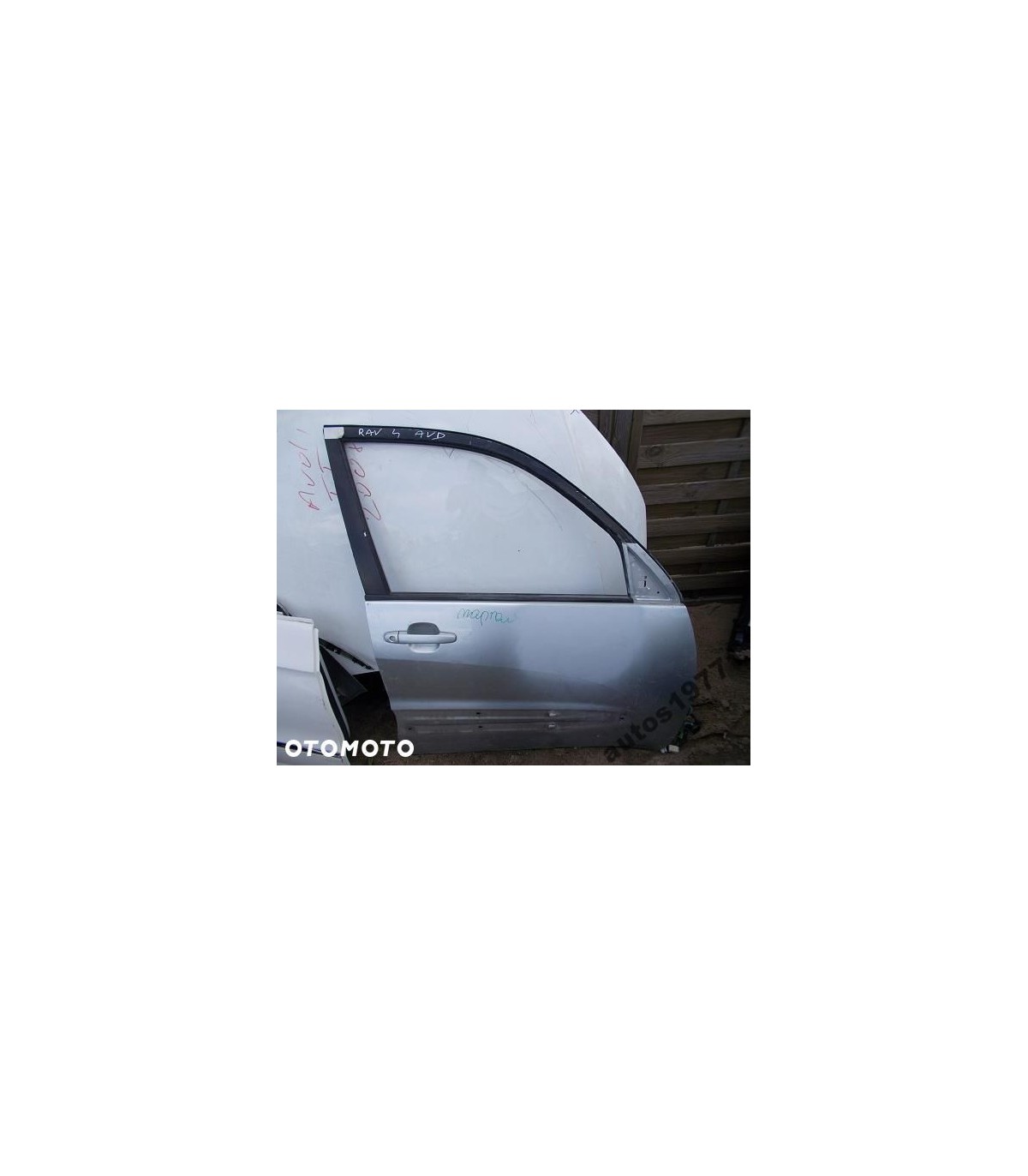 TOYOTA RAV 4 DRZWI PRAWY PRZÓD PRZEDNIE