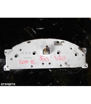 LICZNIK VOLVO V70 LIFT 2004
