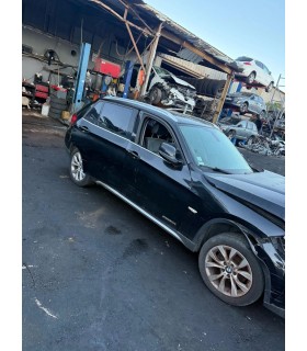 BMW X1 E84 2011 BŁOTNIKI LEWY PRAWY