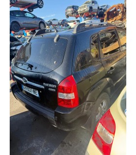 HYUNDAI TUCSON 2.0 2008 ZDERZAK TYŁ