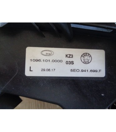 SKODA OCTAVIA III HALOGEN LEWY PRZÓD EUROPA 5E0941699F