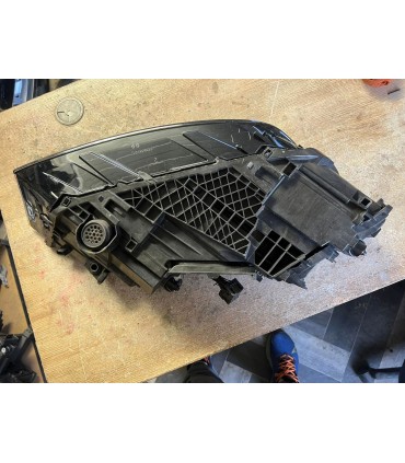 AUDI Q7 LAMPA LEWY PRZÓD 4M0941033