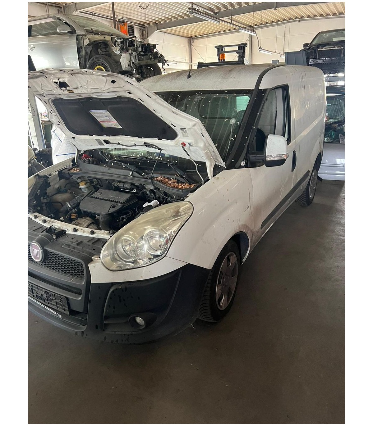 FIAT DOBLO II 1.3 1.6 JTD MJET ZWROTNICA LEWA / PRAWA