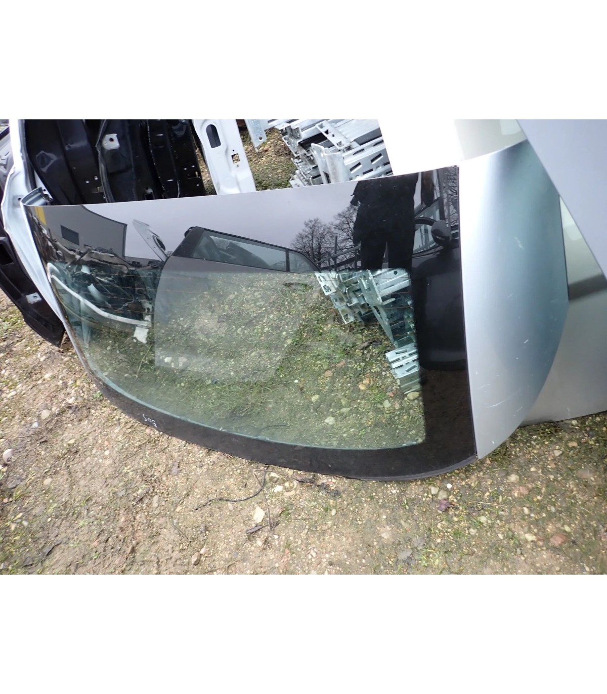 VOLKSWAGEN EOS SZYBA TYŁ
