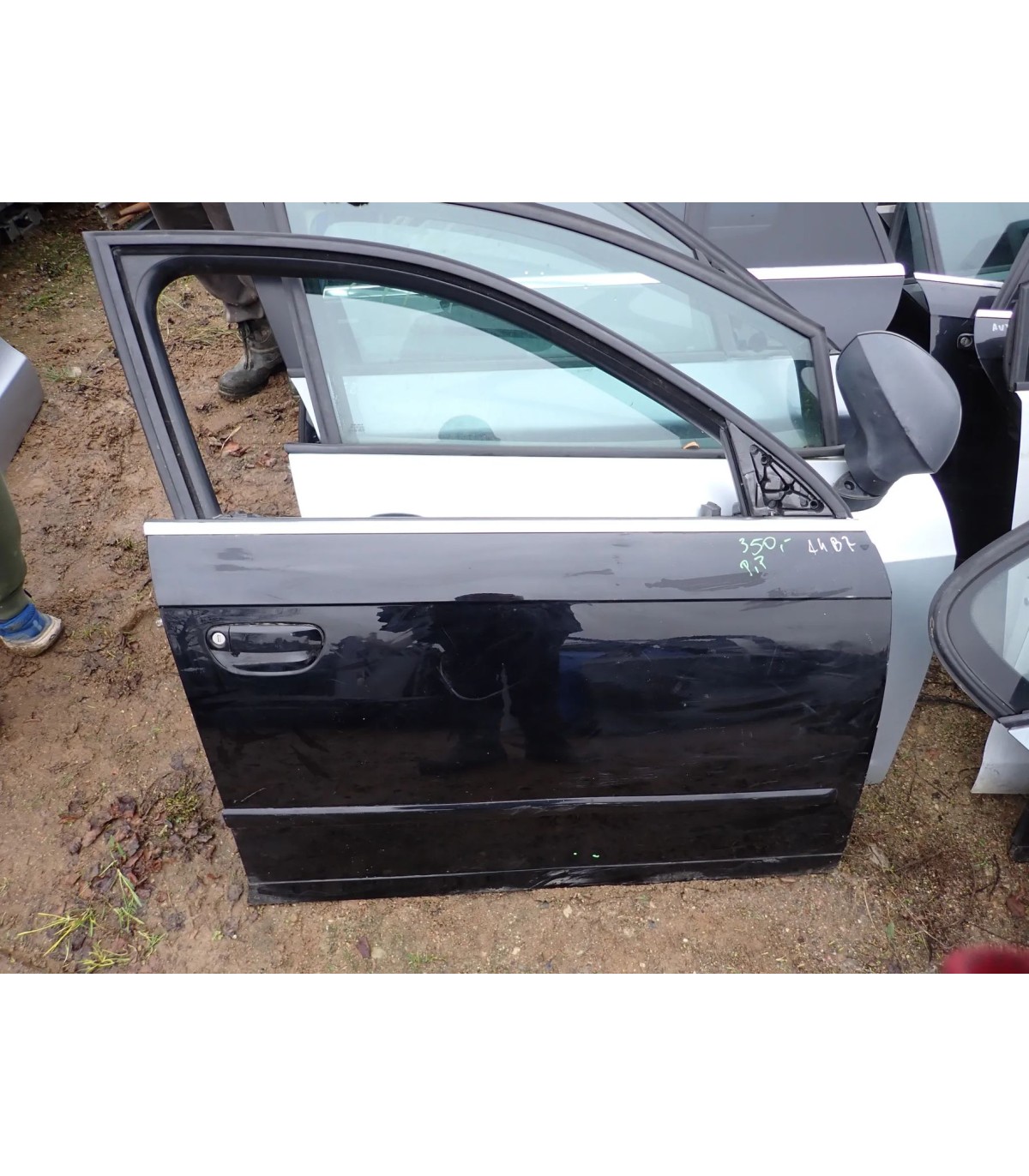 AUDI A4 B7 DRZWI PRAWY PRZÓD