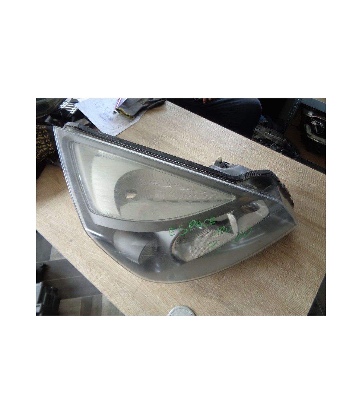 RENAULT ESPACE LAMPA PRAWA PRZÓD EUROPA