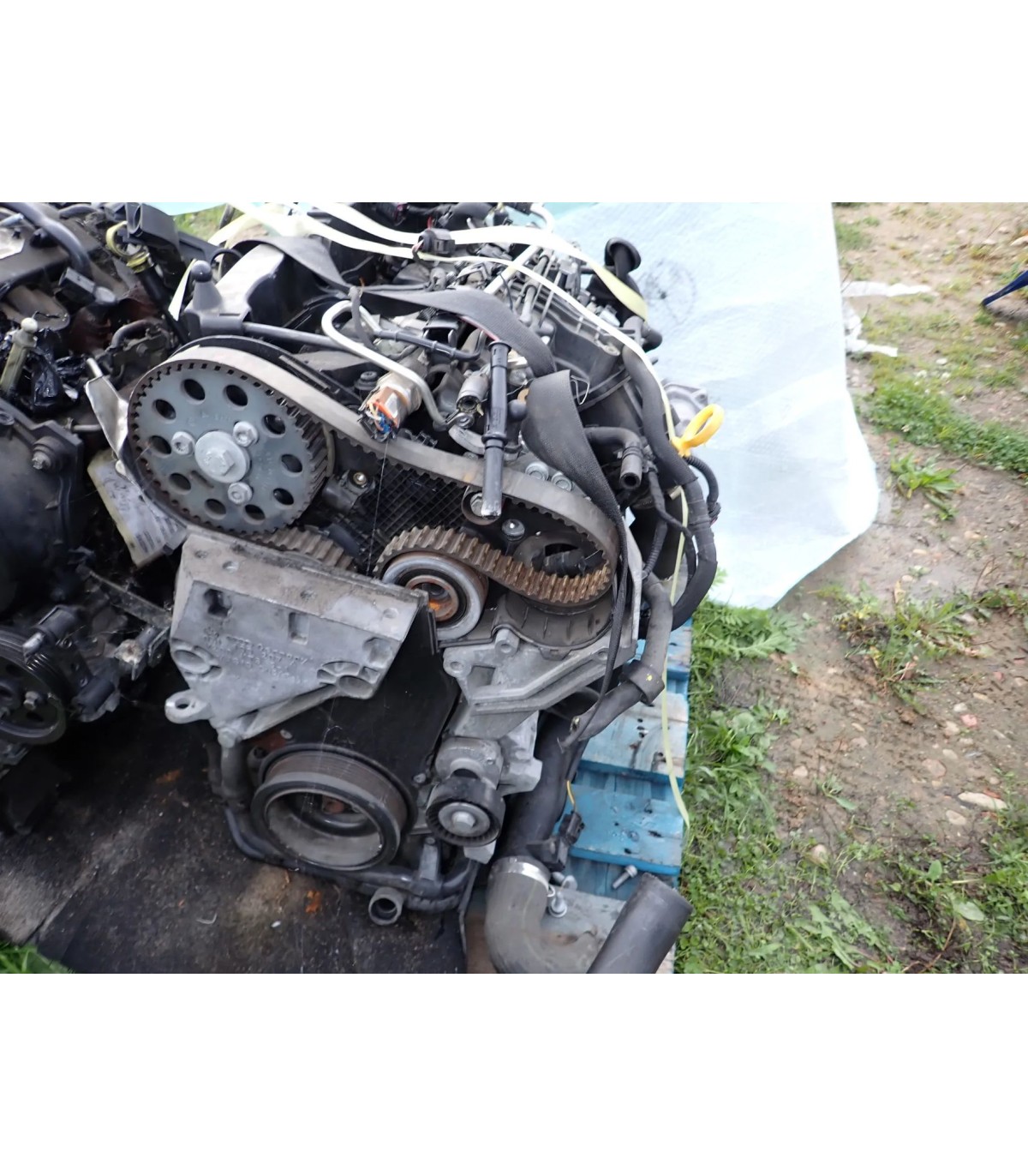 VOLKSWAGEN SKODA AUDI 1.6 TDI CAYX SILNIK SŁUPEK
