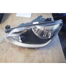 VW UP 2011 Wzwyż Lampa Lewy Przód Europa