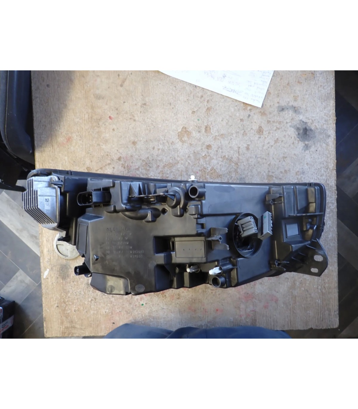 Volvo XC40 Lmapa Lewy Przód Europa 31655988