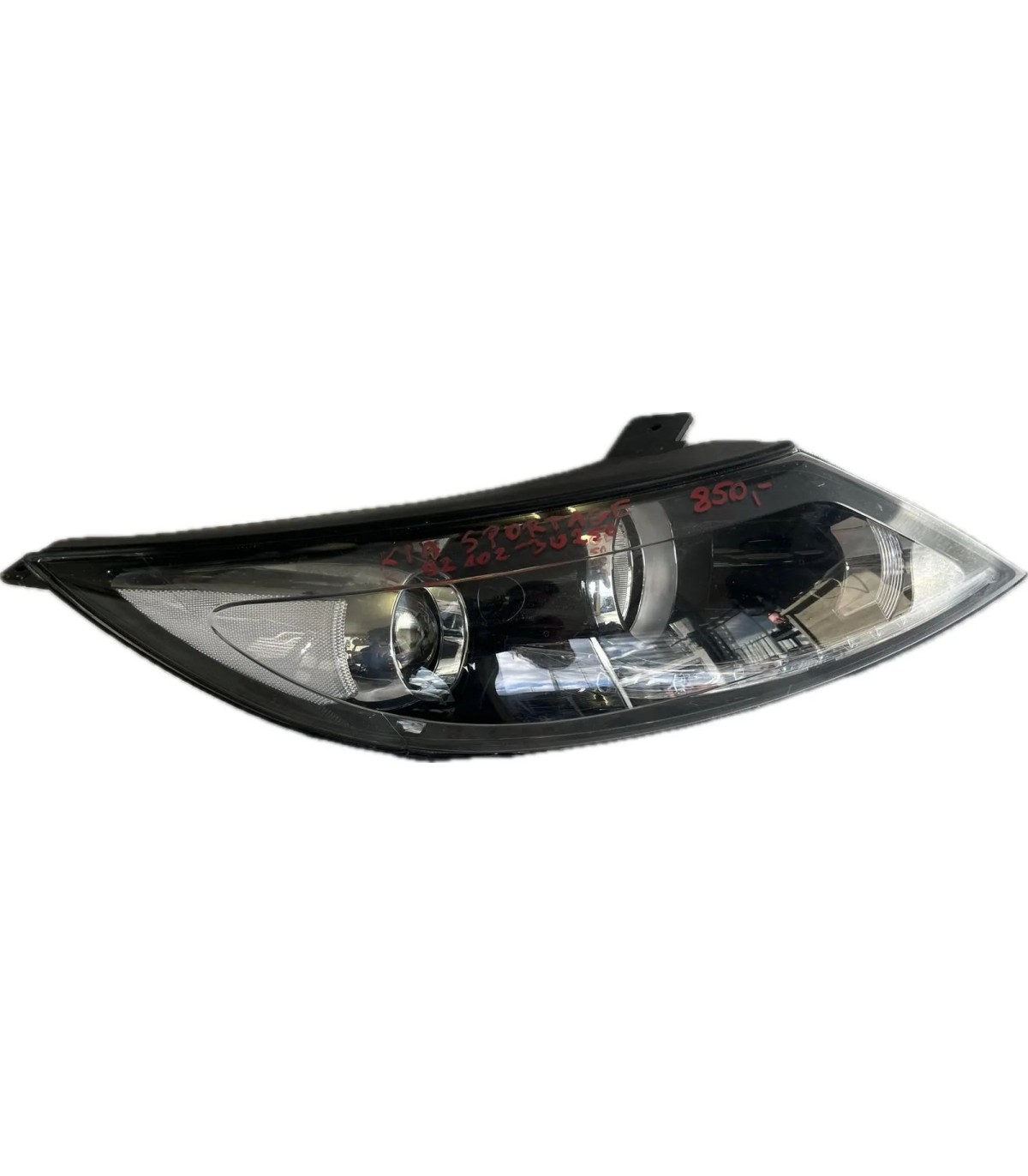 KIA SPORTAGE III LAMPA PRAWY PRZÓD 921023U250