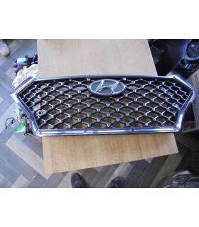 HYUNDAI TUCSON III GRILL ATRAPA