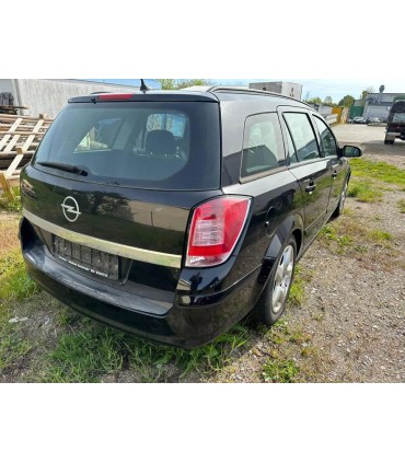 OPEL ASTRA H III KOMBI NADKOLE PRAWE / LEWE TYŁ