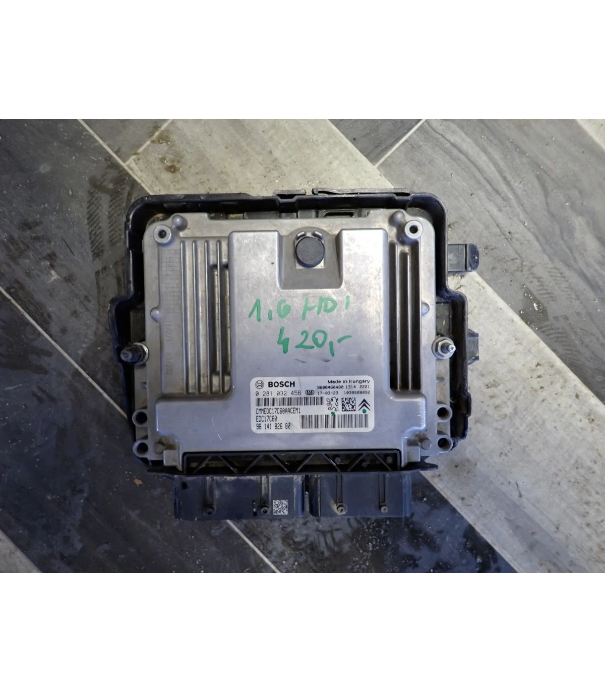 CITROEN PEUGEOT 1.6 HDI KOMPUTER 0281032456