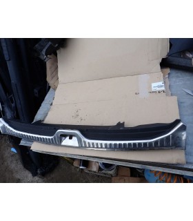 VOLVO XC60 I LIFT LISTWA OSŁONA BAGAŻNIKA 31307723