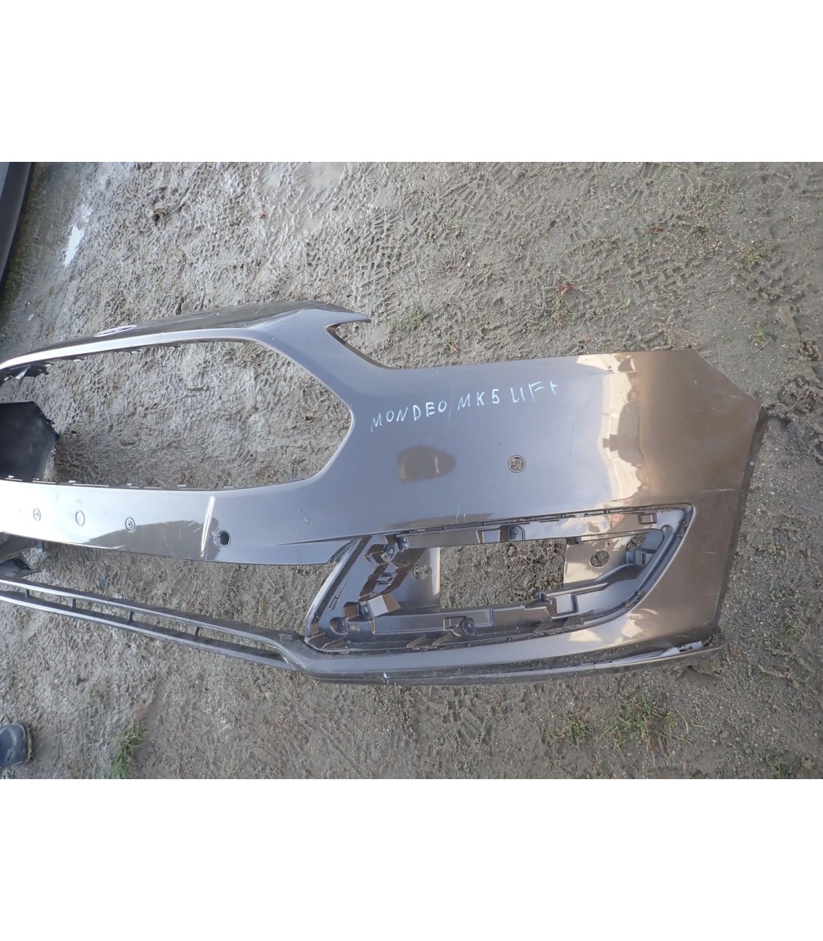 FORD MONDEO MK5 VIGNALE ZDERZAK PRZÓD PRZEDNI