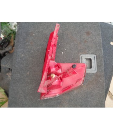 CITROEN C4 HB LAMPA TYŁ LEWA EUROPA