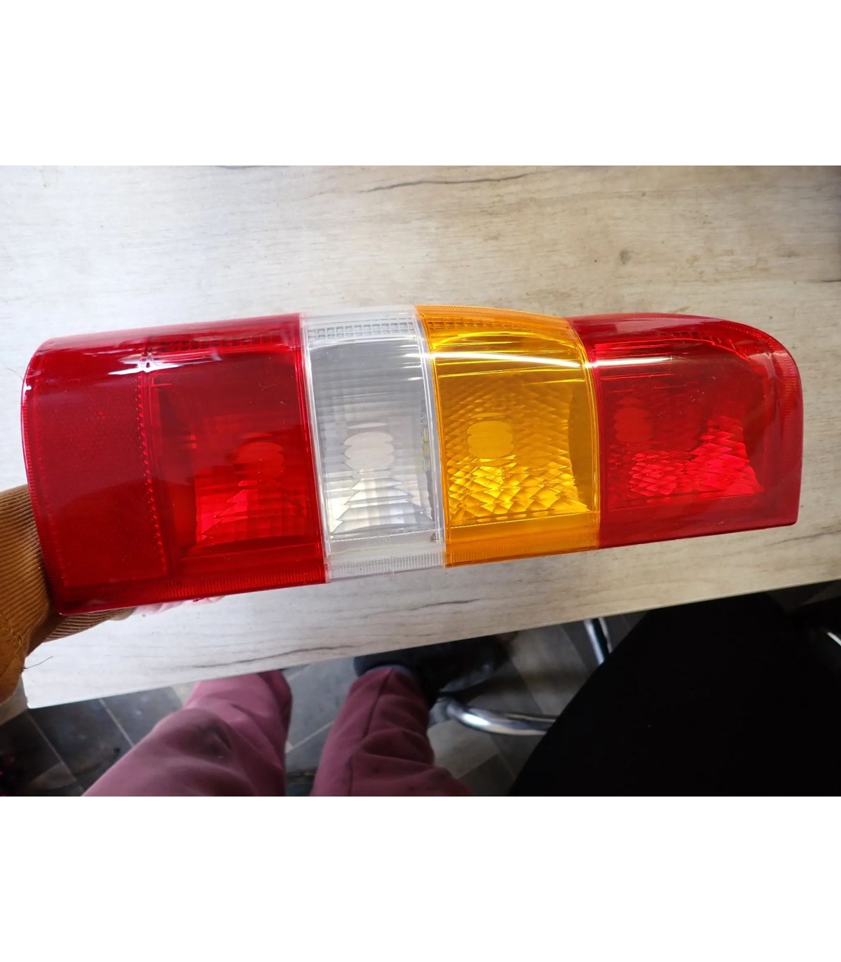 FORD TRANSIT MK5 LAMPA LEWY TYŁ NOWA
