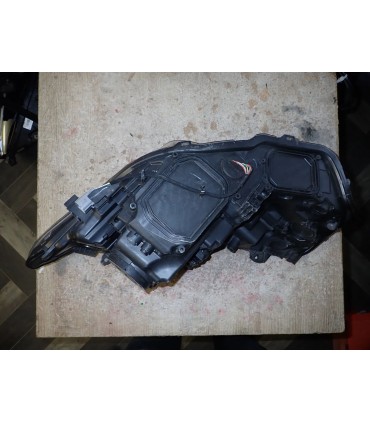 TOYOTA AURIS II LIFT LAMPA PRAWY PRZÓD 81110-02K30