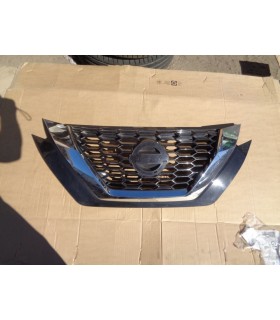 NISSAN JUKE II GRILL 2019--