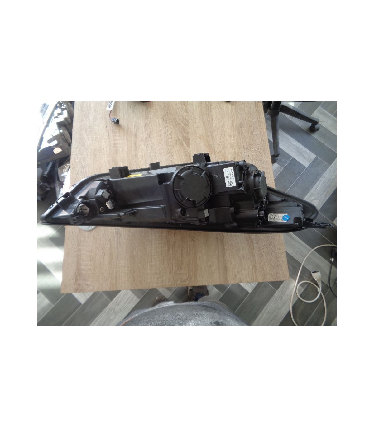 HYUNDAI TUCSON II LIFT LAMPA LEWY PRZÓD EUROPA 2018--