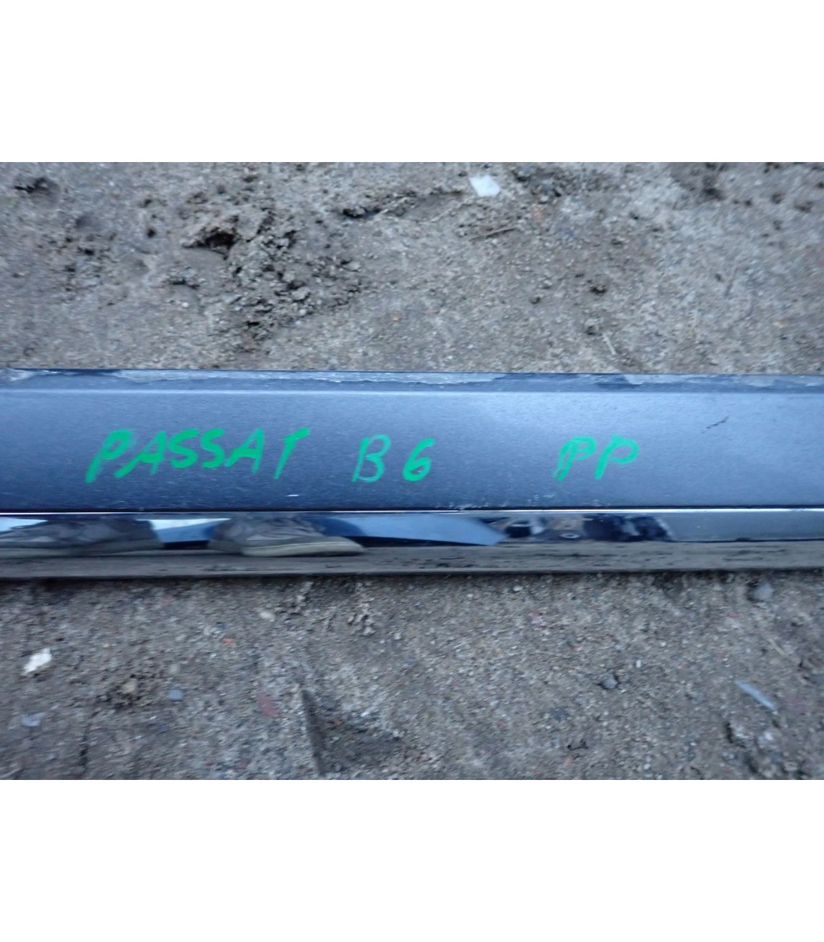 VW PASSAT B8 LISTWA DRZWI PRAWY PRZÓD 3C0854940