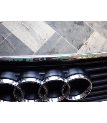 AUDI 100 S4 C4 GRILL 4A0853651B