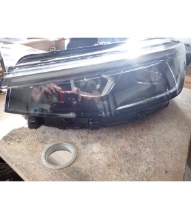 VW PASSAT B9 FULL LED LAMPA LEWA 3J1941035