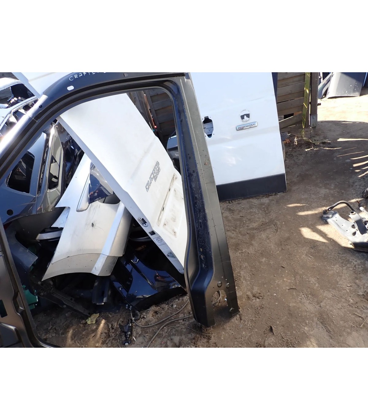 VW CRAFTER II POSZYCIE LEWE