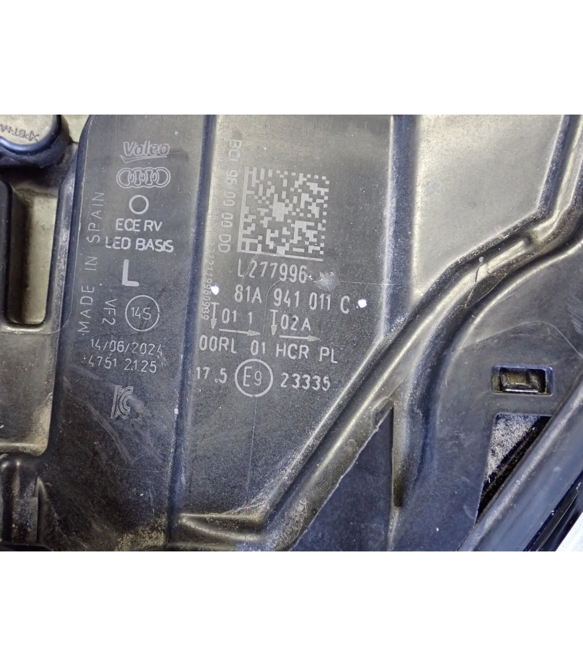 AUDI Q2 82 LIFT LAMPA LEWA PRZÓD 81A941011C
