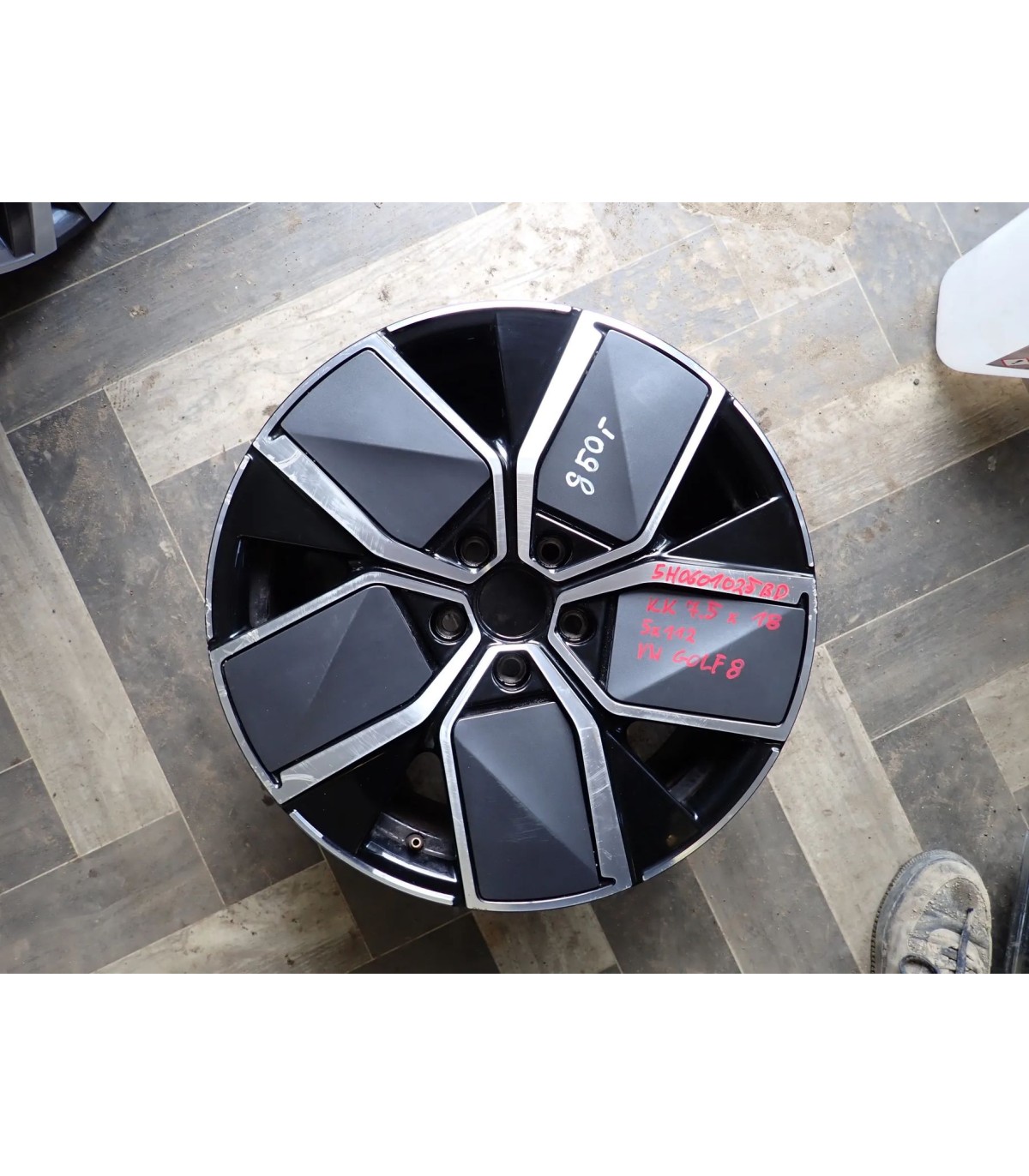 GOLF VIII 18 5X112 ET51 5H0601025BD