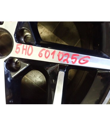 GOLF VIII FELGA 18 ET51 5H0601025G