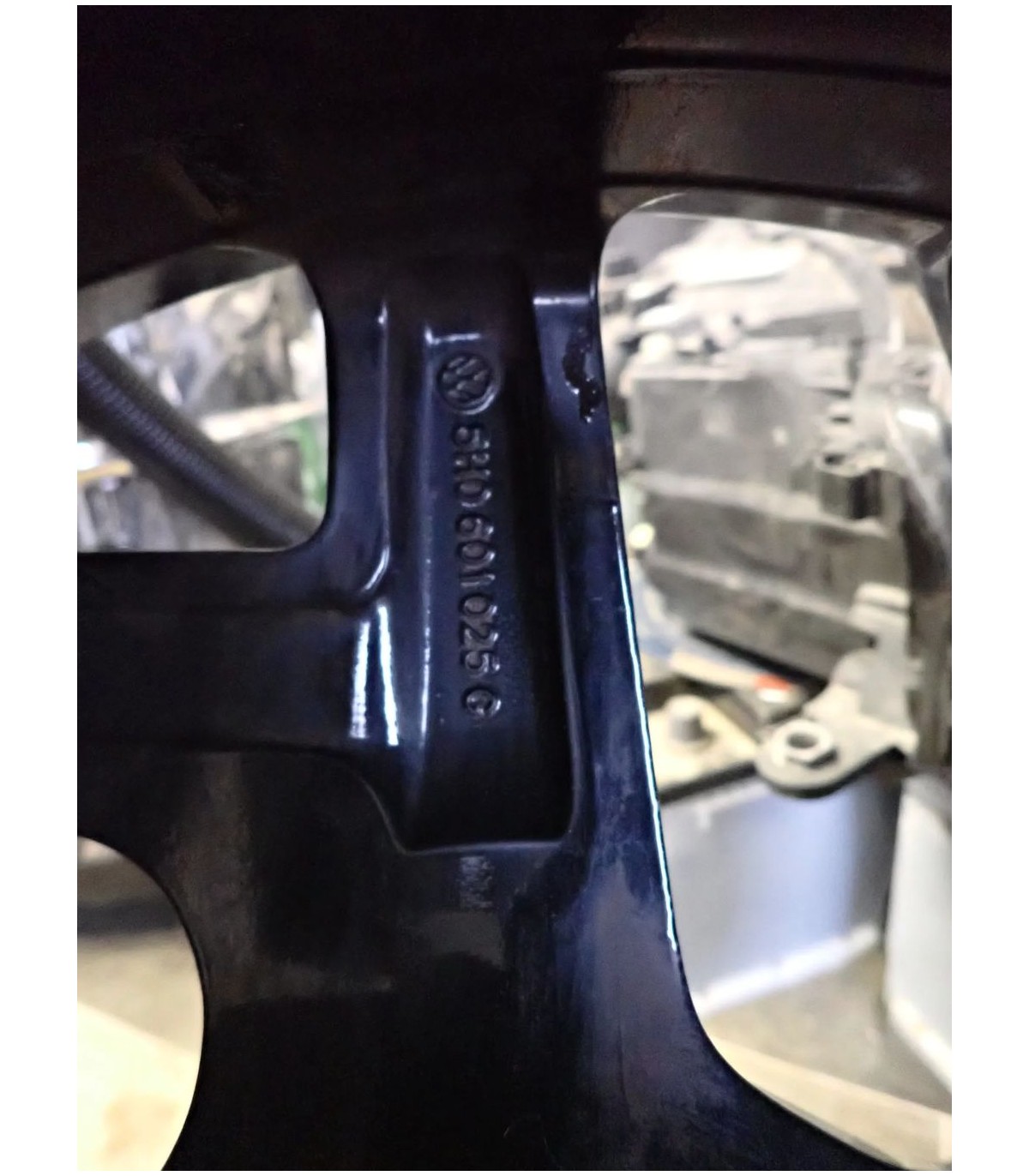 GOLF VIII FELGA 18 ET51 5H0601025G