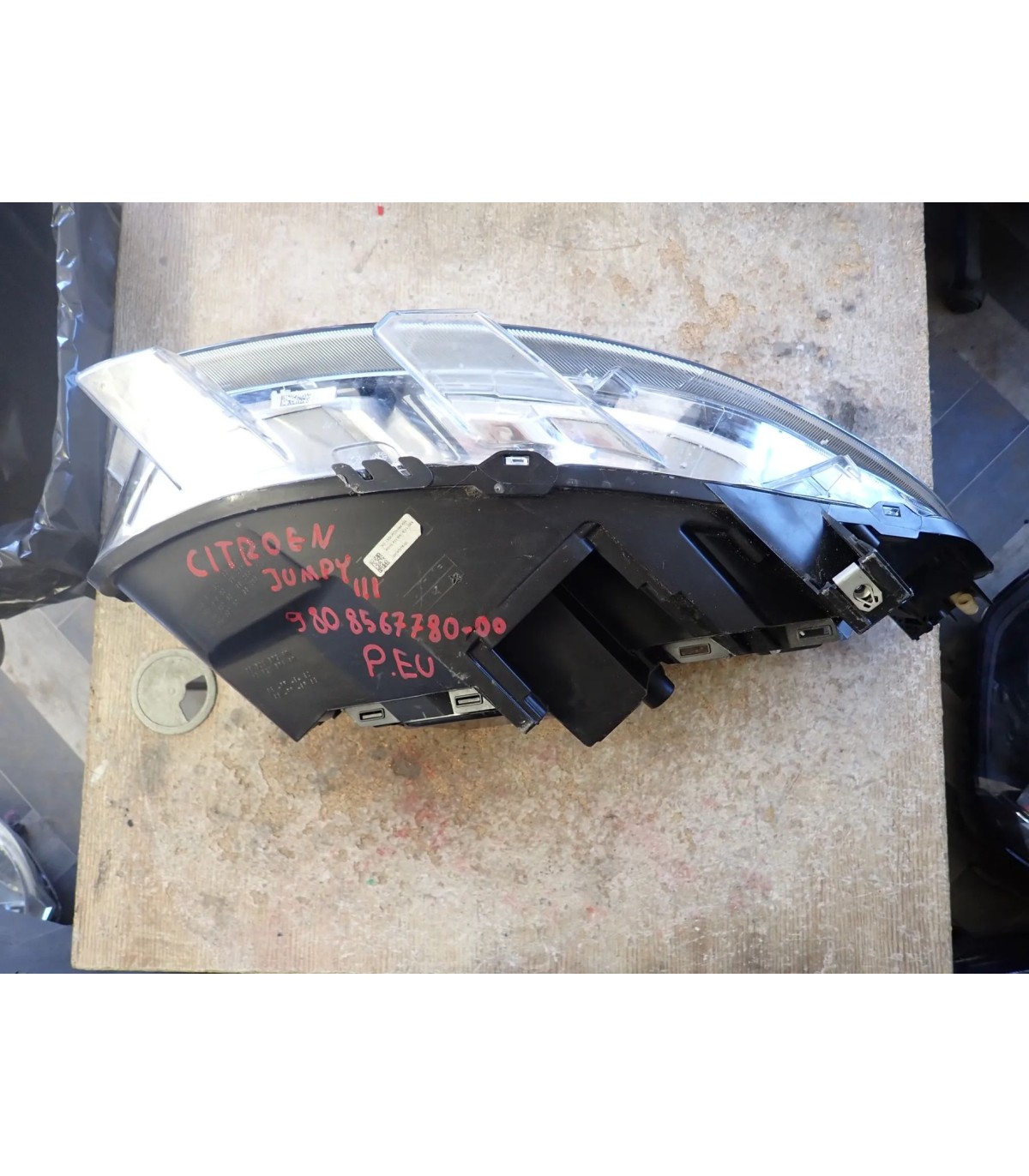 VIVARO JUMPY EXPERT LAMPA PRZÓD LEWA 9808567780-00