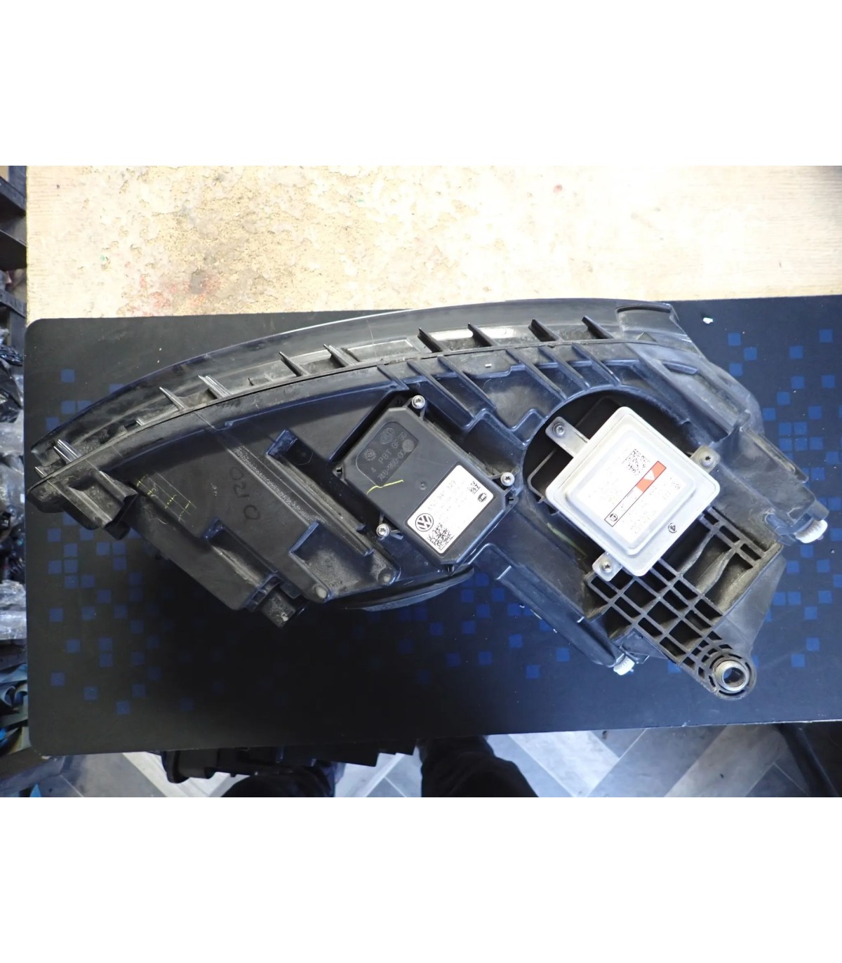VW JETTA LIFT LEWA 5C7941751E