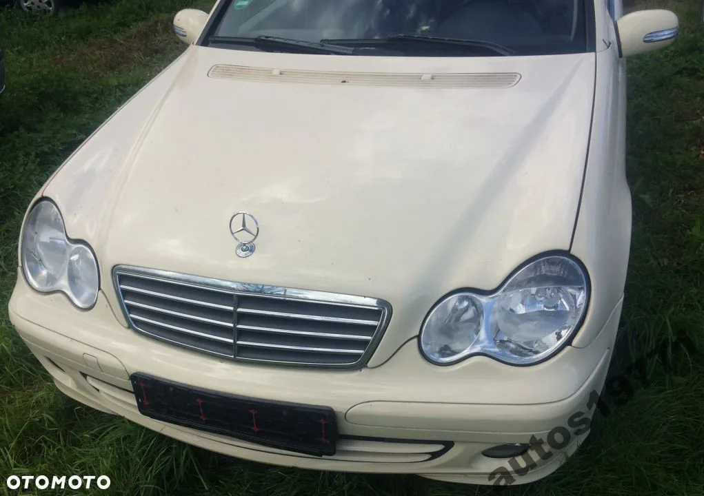 MERCEDES W203 FL KONSOLA PODUSZKI PASY KPL. EUROPA
